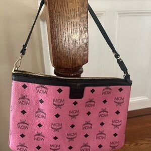 Original MCM bag. Size approx. 11x8.